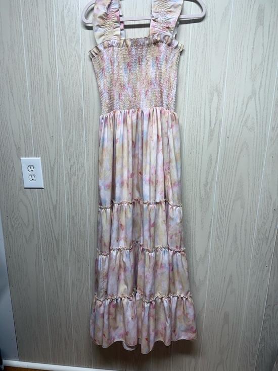 MELLODAY Dresses & Skirts - Melloda floral pink maxi ruffle dress sz M